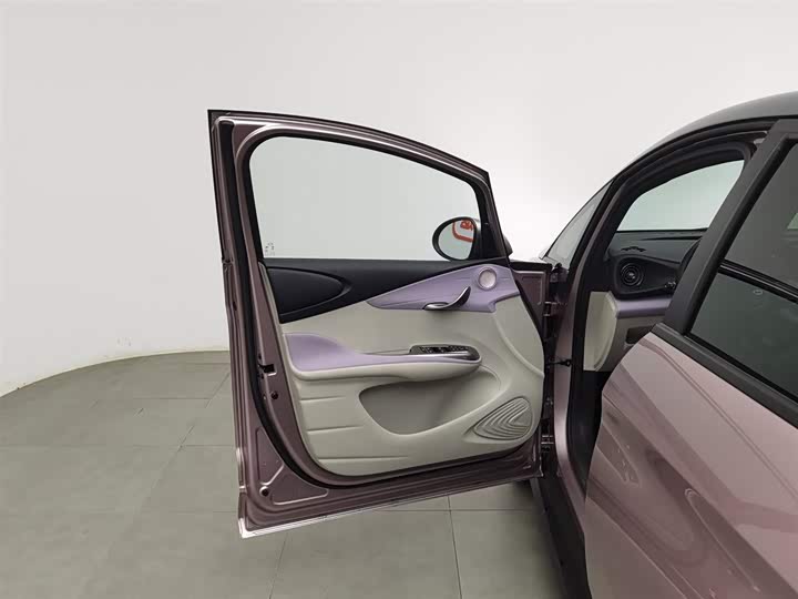 Фото 8 - BYD Dolphin