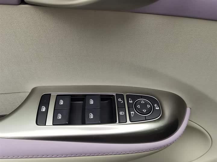 Фото 9 - BYD Dolphin