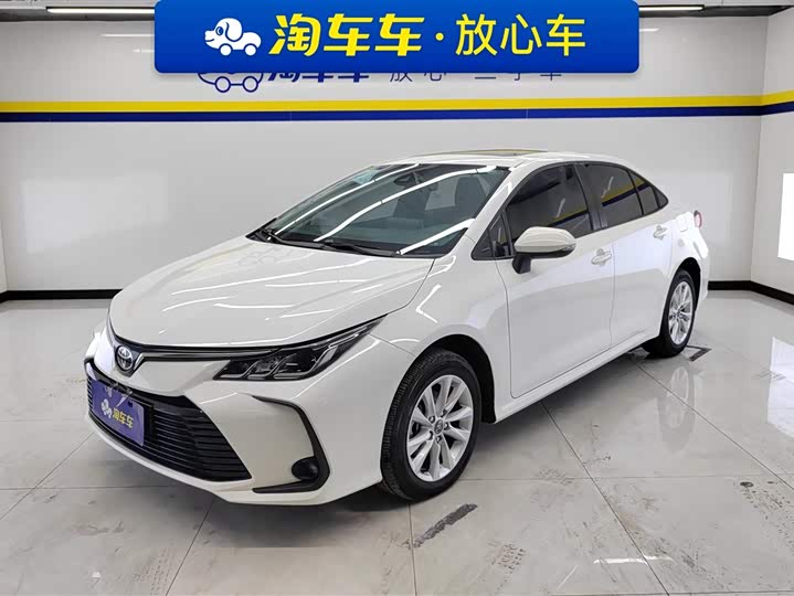 Фото 1 - Toyota Corolla