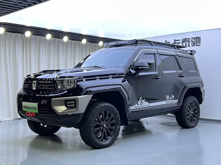 Фото 1 - Tank 700 Hybrid