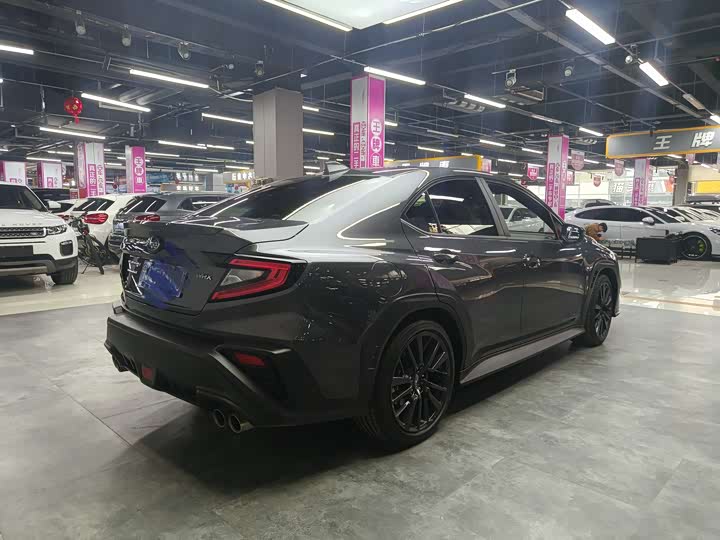 Фото 9 - Subaru WRX