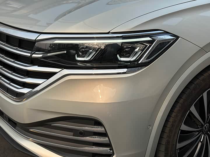 Фото 8 - Volkswagen Viloran