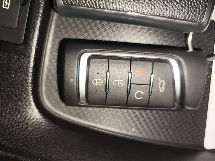 Фото 9 - GAC Trumpchi M6