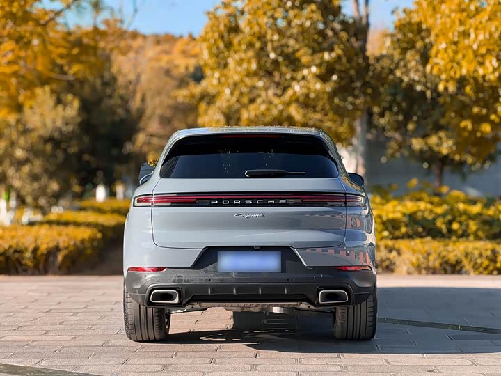 Фото 5 - Porsche Cayenne