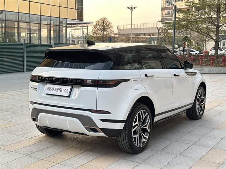 Фото 7 - Land Rover Range Rover Evoque L