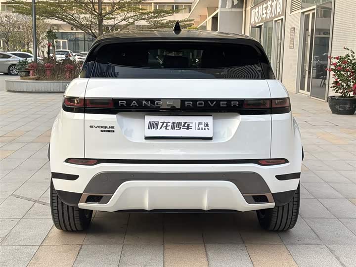 Фото 8 - Land Rover Range Rover Evoque L