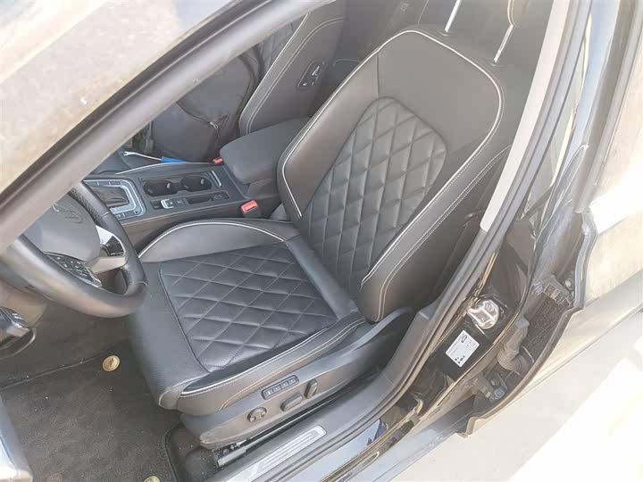 Фото 8 - Volkswagen Magotan GTE Hybrid