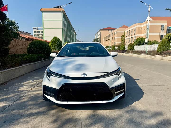 Фото 2 - Toyota Levin