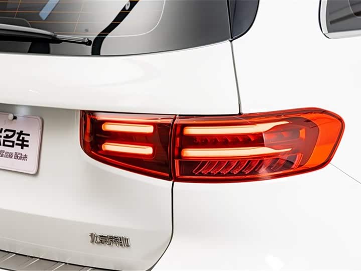 Фото 9 - Mercedes-Benz GLB-Class