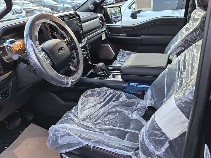 Фото 7 - Ford F-150 Raptor