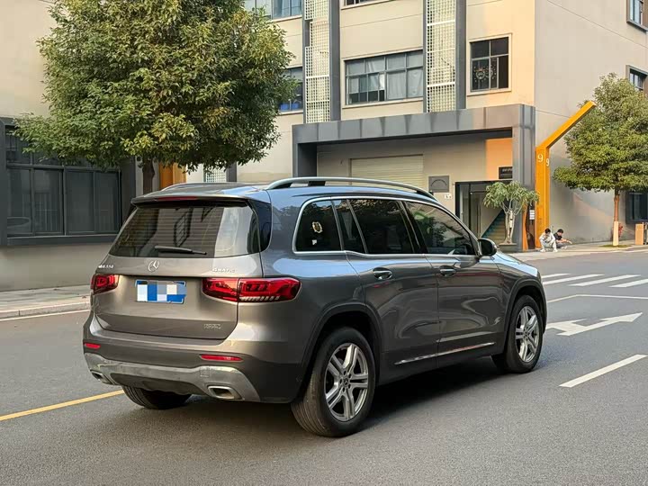 Фото 7 - Mercedes-Benz GLB-Class