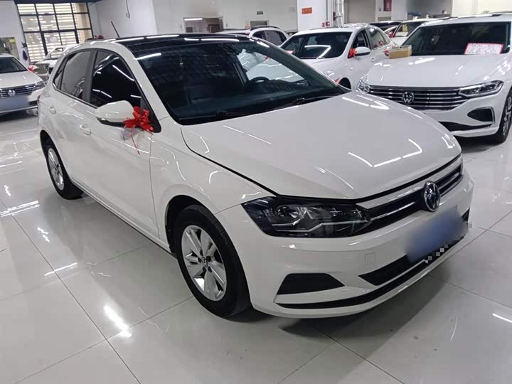 Фото 4 - Volkswagen Polo