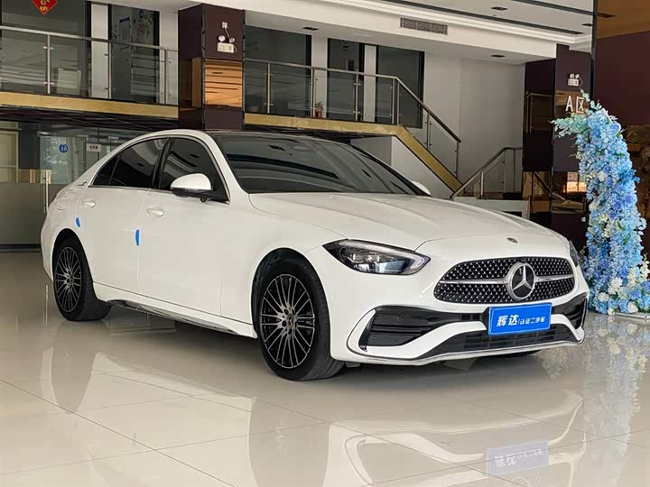 Фото 3 - Mercedes-Benz C-Class