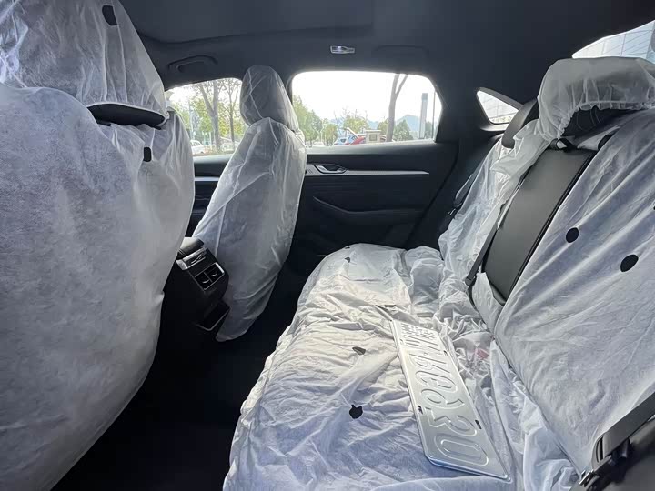 Photo 5 - Geely Preface