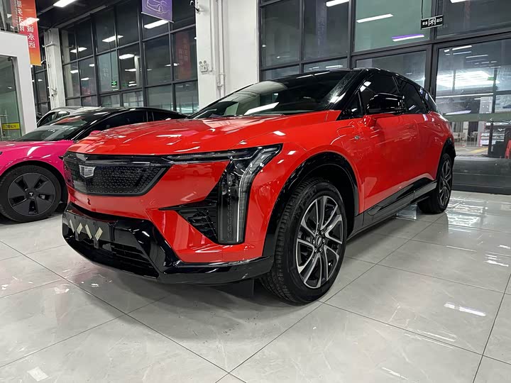 Фото 1 - Cadillac Optiq