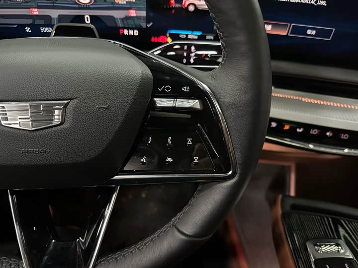 Фото 9 - Cadillac Optiq