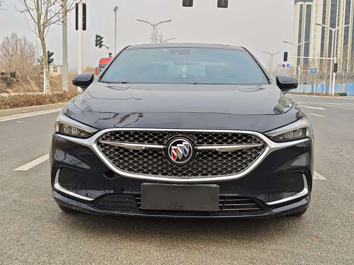 Фото 2 - Buick LaCrosse