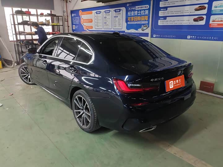 Фото 4 - BMW 3 Series