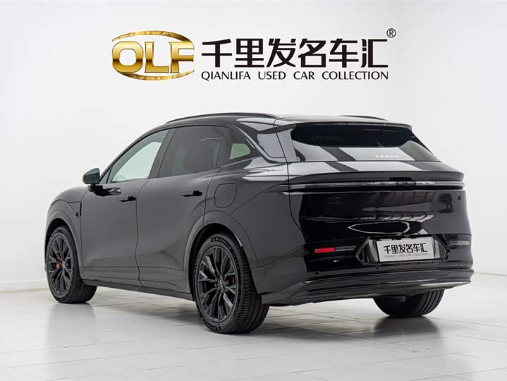 Фото 4 - Zeekr 7X