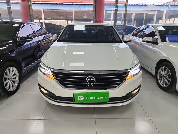 Фото 3 - Volkswagen Lavida