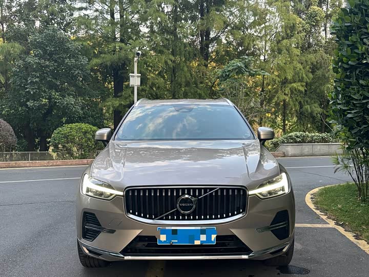 Фото 2 - Volvo XC60