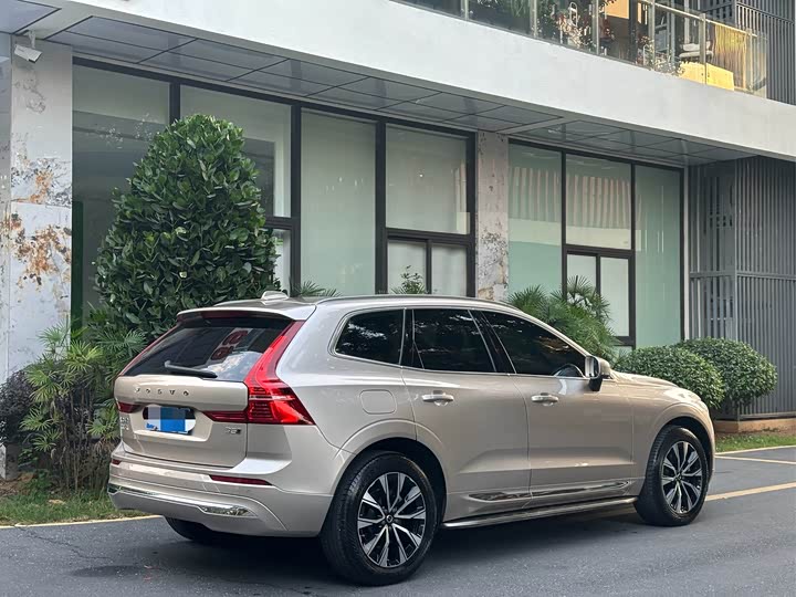 Фото 5 - Volvo XC60