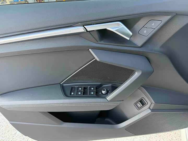 Фото 9 - Audi A3