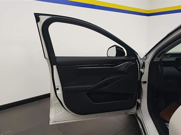 Фото 7 - Ford Mondeo