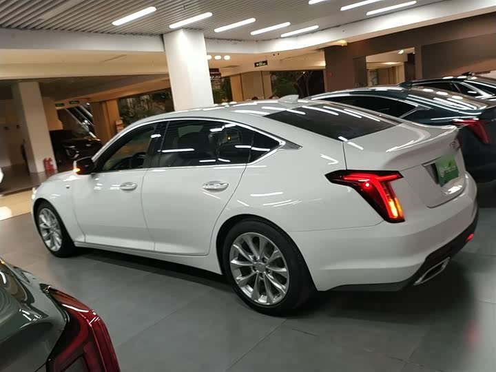 Фото 5 - Cadillac CT5