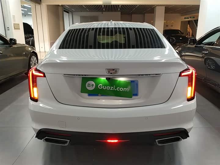 Фото 6 - Cadillac CT5