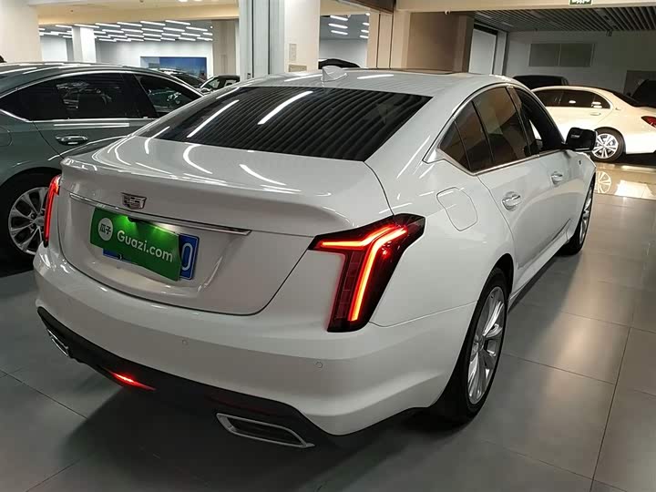 Фото 7 - Cadillac CT5