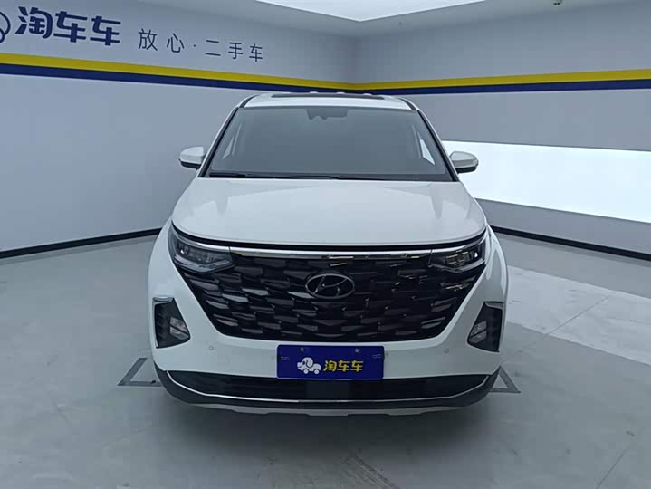 Фото 2 - Hyundai Custo