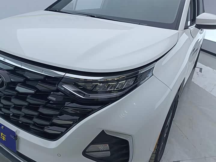 Фото 5 - Hyundai Custo