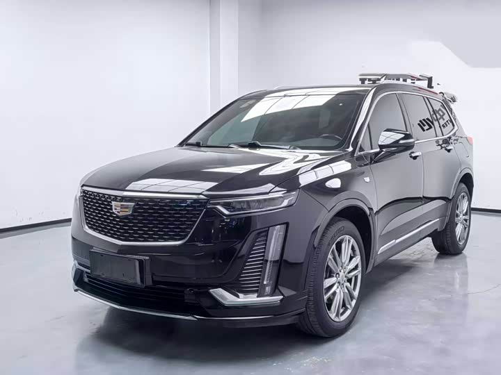 Фото 1 - Cadillac XT6