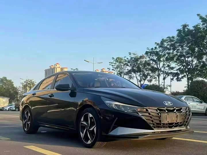 Фото 3 - Hyundai Elantra N line