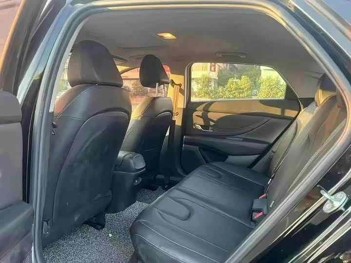 Фото 5 - Hyundai Elantra N line