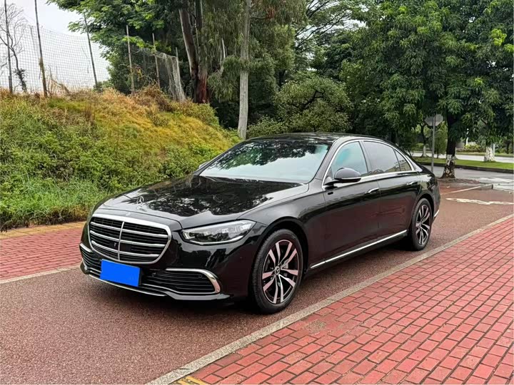 Фото 1 - Mercedes-Benz S-Class