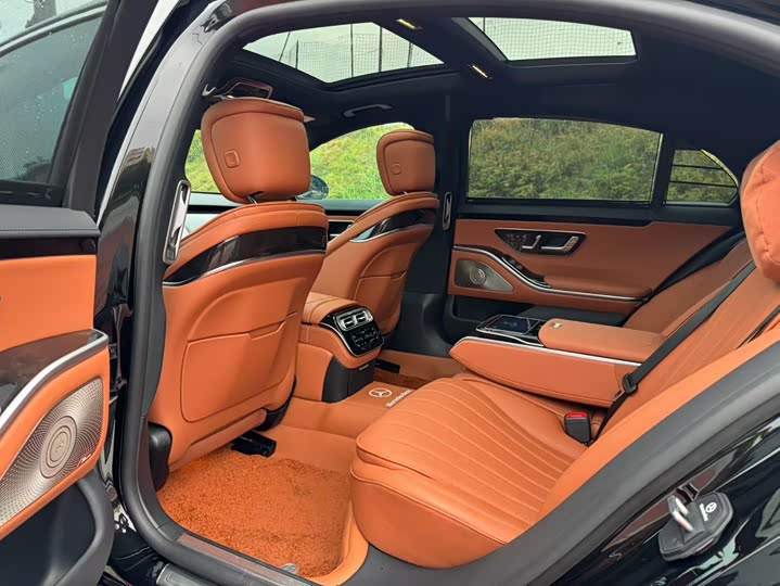 Фото 5 - Mercedes-Benz S-Class