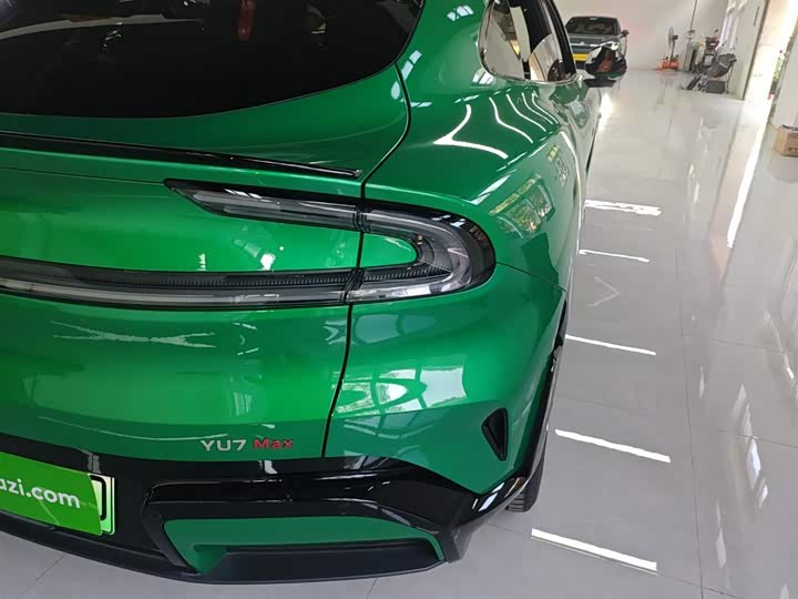 Фото 8 - Xiaomi YU7