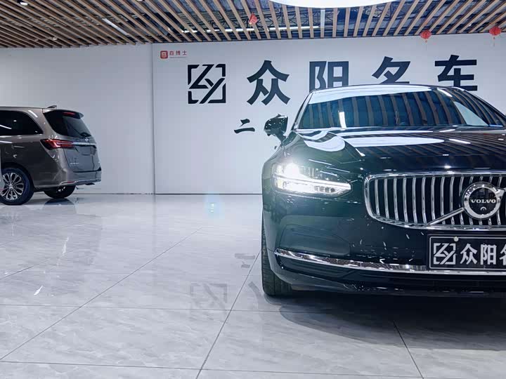 Фото 5 - Volvo S90