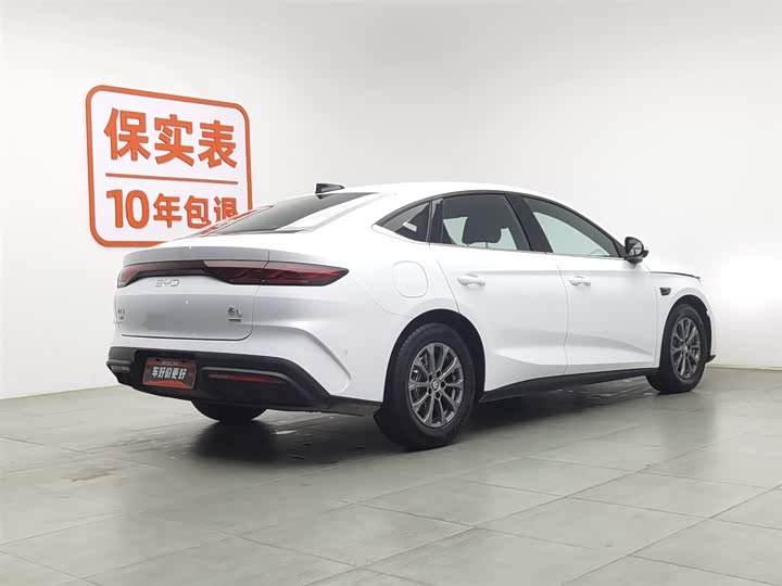 Фото 2 - BYD Qin L