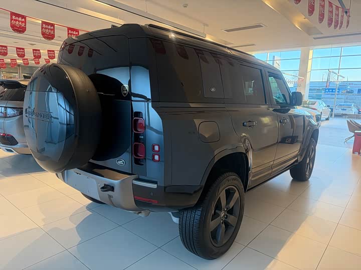 Фото 3 - Land Rover Defender