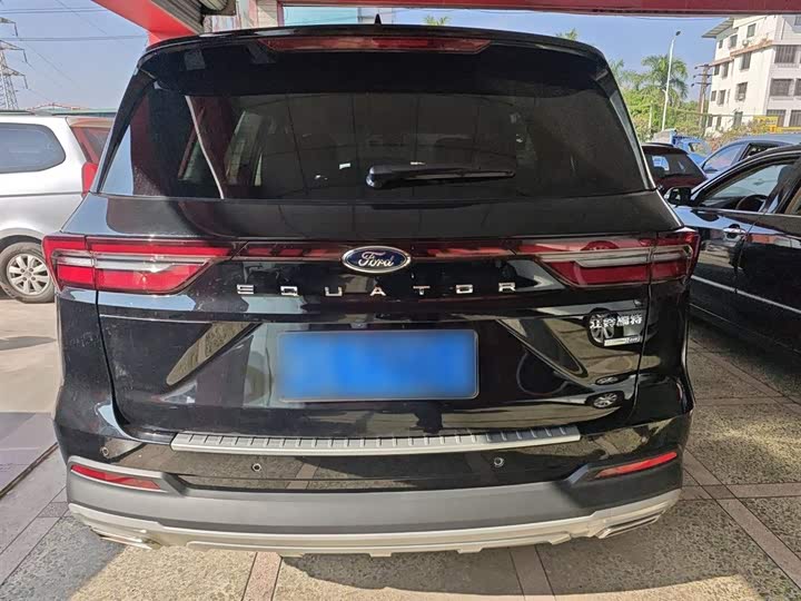 Фото 6 - Ford Equator