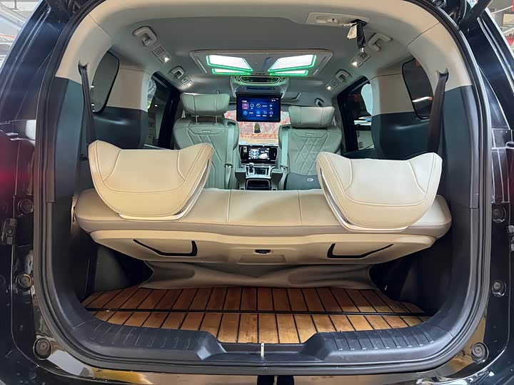 Фото 6 - GAC Trumpchi M8