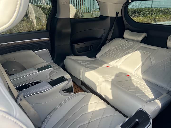 Фото 8 - GAC Trumpchi M8