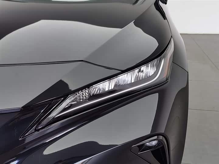 Фото 7 - Toyota Venza