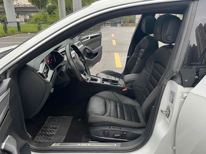 Фото 7 - Volkswagen CC