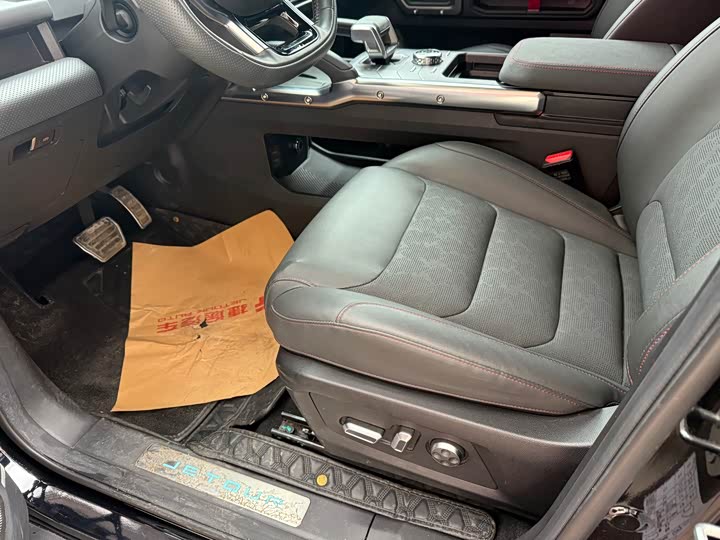 Фото 5 - Jetour T2