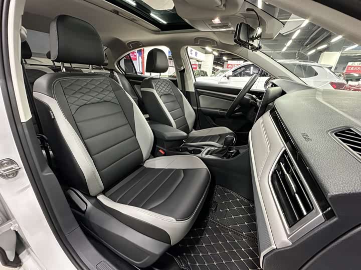 Фото 8 - Volkswagen Bora