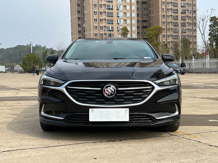 Фото 2 - Buick LaCrosse